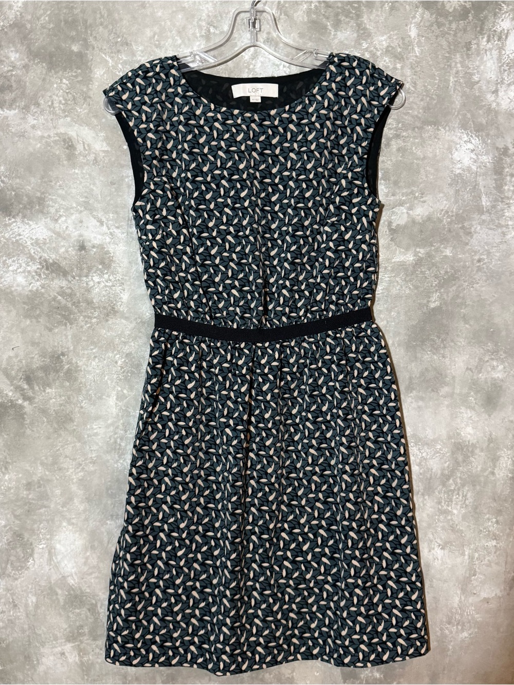 LOFT Navy and Cream Printed Cap-Sleeve Midi Dress (love 22)